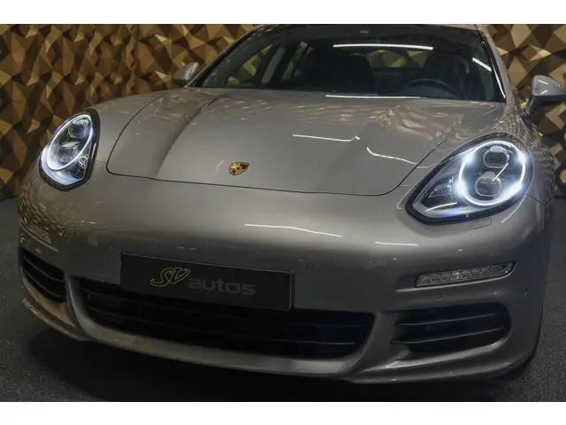 Porsche Panamera 3.0 S 421pk Facelift 2014 Benzine 24