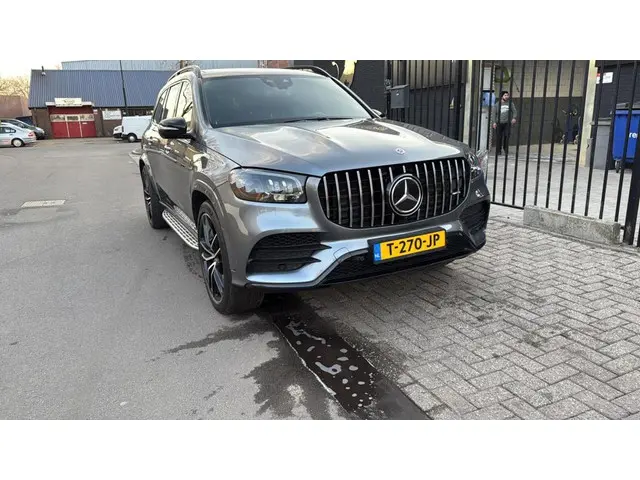 Mercedes-Benz GLS 400 d 4MATIC Premium Plus 2020 Diesel 2