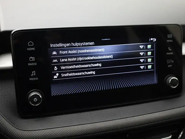 Škoda Fabia 1.0TSI/115PK Selection DSG 2025 Benzine 11