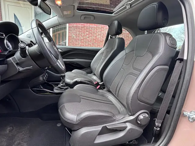 Opel ADAM 1.4 Glam 2014 Benzine 13