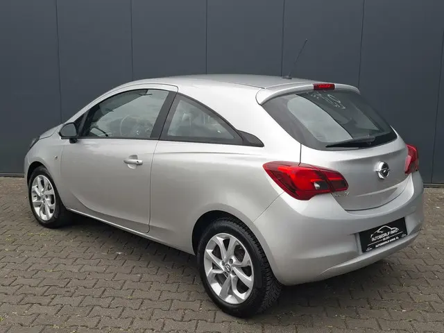 Opel Corsa 1.4 Edition / AIRCO / NETTE AUTO 2016 Benzine 3