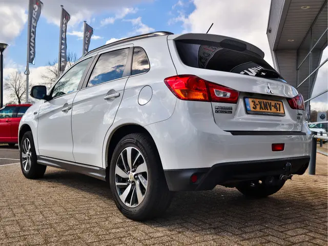 Mitsubishi ASX 1.6 Cleartec Intense+ 2014 Benzine 6