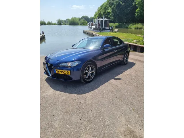 Alfa Romeo Giulia 2.0T Super 2018 Benzine 16
