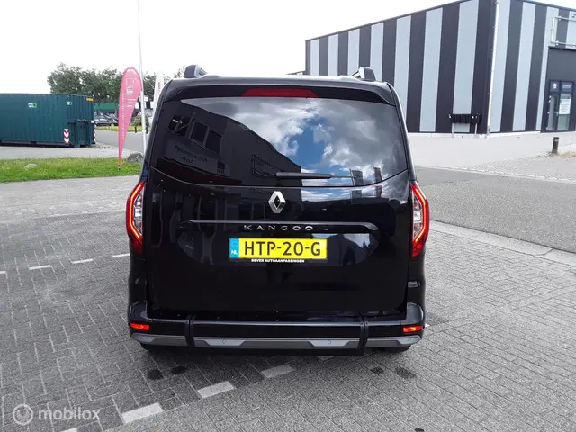 Renault Kangoo Techno TCE 130 pk Automaat 2024 Benzine 5