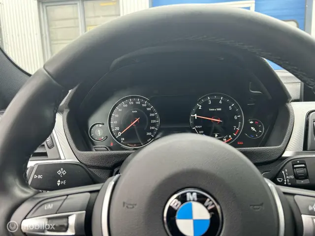 BMW 3 Serie 318i M Sport Edition 2018 Benzine 21