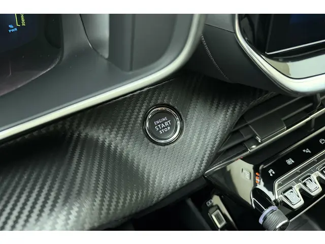 Peugeot e-2008 EV Allure Pack 50 kWh 2021 Elektrisch 28