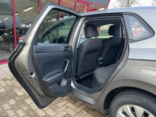 Volkswagen Polo 1.0 MPI Comfortline 2021 Benzine 14