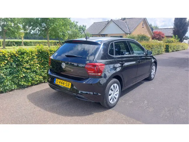Volkswagen Polo 1.0 TSI Comfortline 2019 Benzine 2