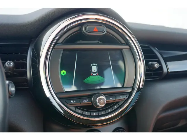 MINI 3-Deurs Cooper 2018 Benzine 17