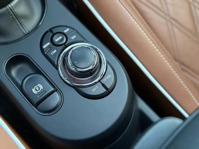 MINI Cooper Mini 1.5 John Cooper Works 2021 Benzine 52