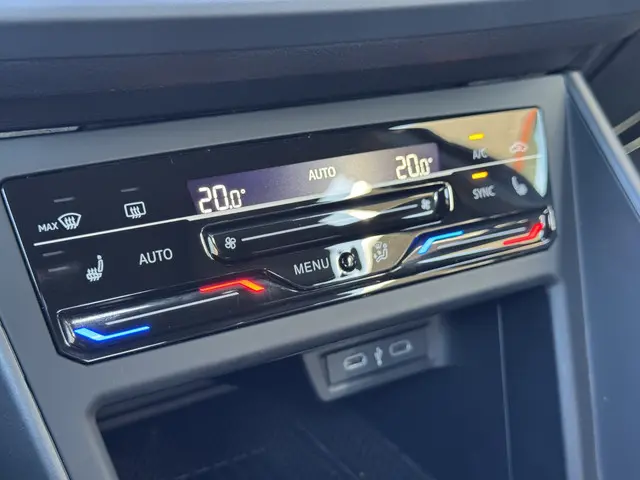 Volkswagen Taigo 1.0 TSI R-Line Edition 2025 Benzine 23