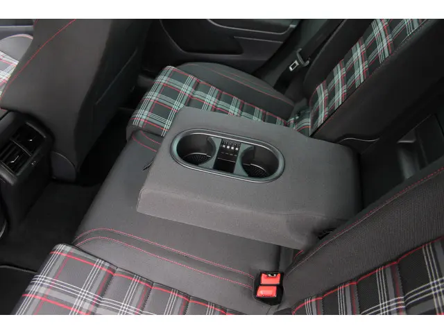 Volkswagen Golf 2.0 TSI GTI 2015 Benzine 23
