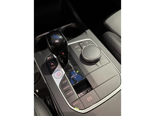 BMW 1 Serie 116i 2024 Benzine 12