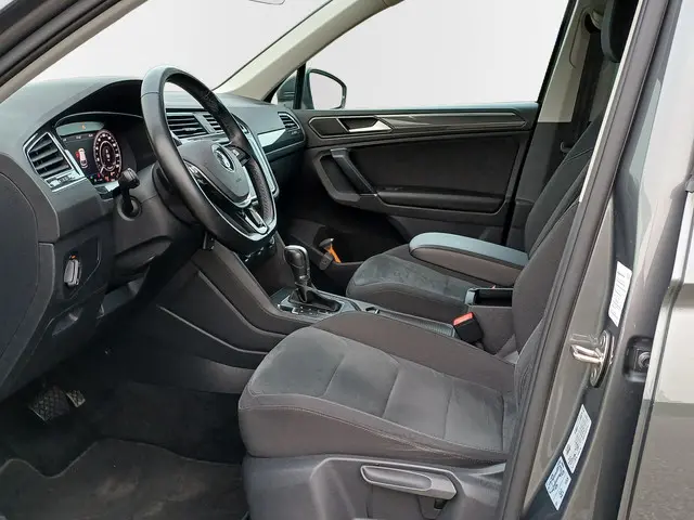 Volkswagen Tiguan 1.4 TSI ACT R-Line 2018 Benzine 24