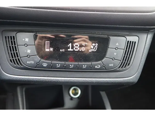 SEAT Ibiza ST 1.2 TDI Businessline High 2013 Diesel 6