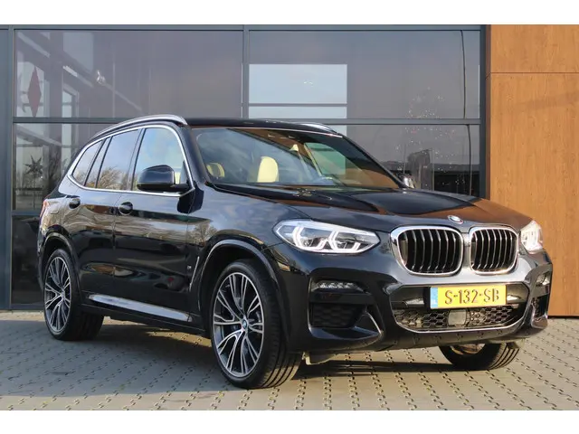 BMW X3 xDrive30e High Executive 2020 Hybride Benzine 7