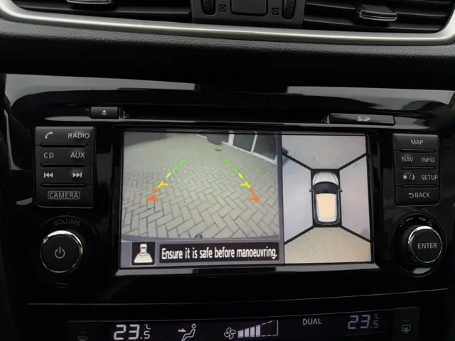 Nissan QASHQAI 1.2 Premier Edition 2014 Benzine 23