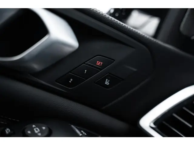 BMW X5 xDrive45e High Executive 2021 Hybride Benzine 26