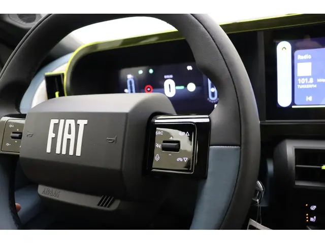 Fiat Grande Panda La Prima 11 kW 44 kWh 2025 Elektrisch 35