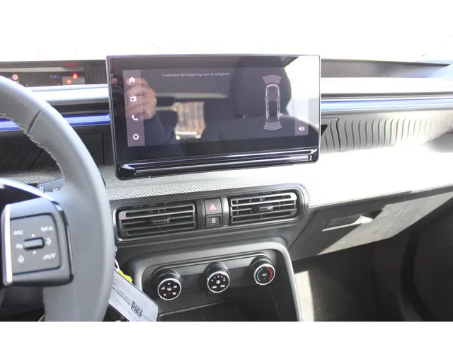 Citroën ë-C3 Plus 113pk 44 kWh 2025 Elektrisch 18