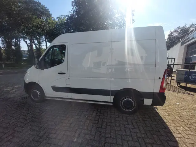 Opel Movano 2.3 Turbo L1H2-CAR PLAY 2022 Diesel 17