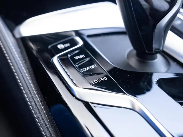 BMW 5 Serie Touring 540i xDrive 2022 Benzine 33