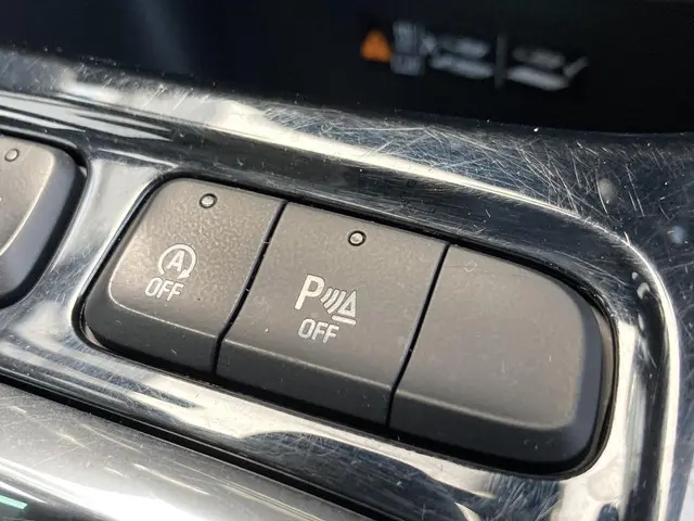Opel Crossland X 1.2 Turbo Innovation 2017 Benzine 38