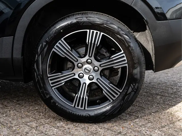 Volvo XC40 1.5 T3 Inscription 2022 Benzine 12