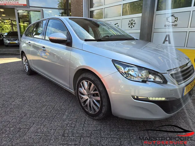 Peugeot 308 SW 1.2 PureTech Blue Lease 2016 Benzine 4