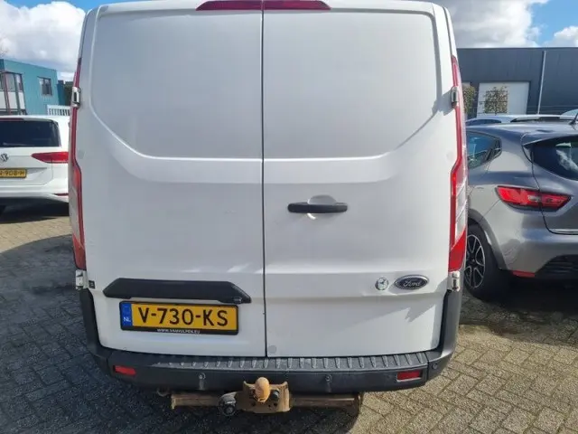Ford Transit Custom 310 2.0 TDCI L2H1 Trend 2018 Diesel 5