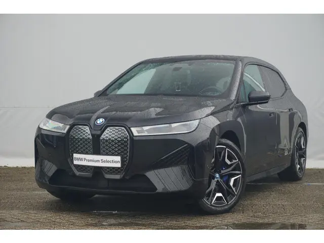 BMW iX xDrive40 2022 Elektrisch 35