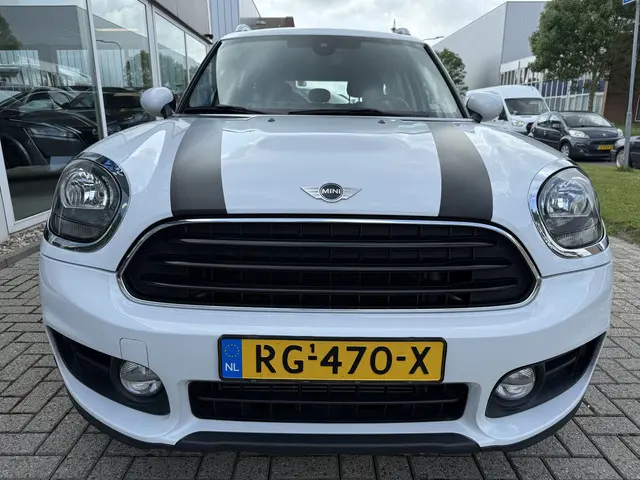 MINI Countryman Mini 1.5 One 2017 Benzine 4
