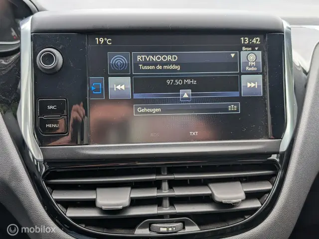 Peugeot 208 1.2 PureTech Urban Soul 2015 Benzine 17