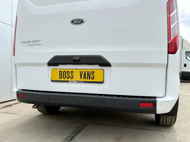 Ford Transit Custom 2.0 TDCI 130PK 2021 Diesel 12