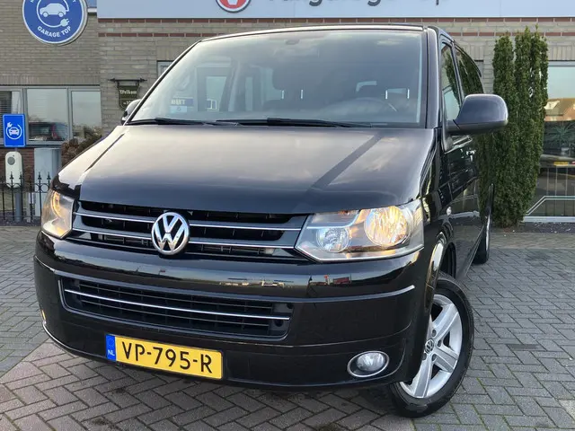 Volkswagen Transporter 2.0 TDI L2H1 DC 2015 Diesel 2