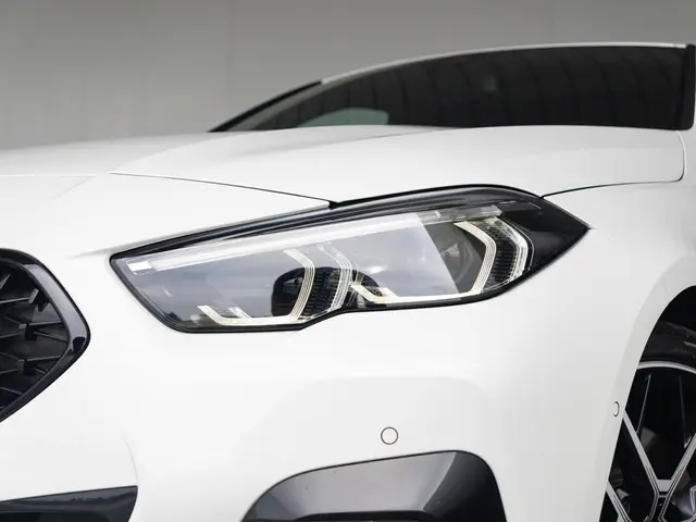 BMW 2 Serie Gran Coupé 220i 2023 Benzine 13