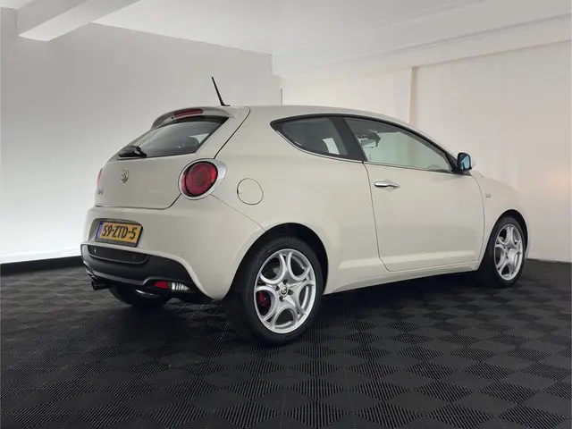 Alfa Romeo MiTo 0.9 TwinAir Distinctive 2013 Benzine 6