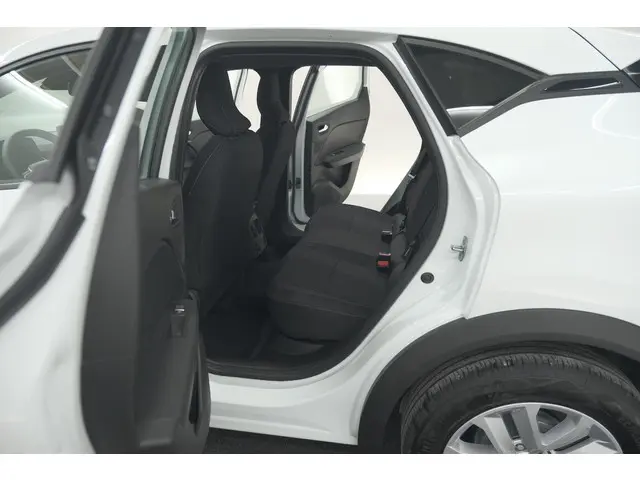 Renault Captur Mild Hybrid 160 Evolution 2024 Benzine 29