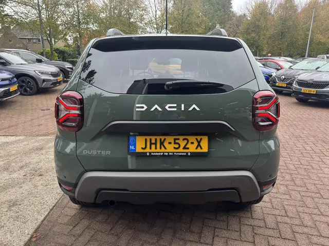 Dacia Duster 1.3 TCe 150PK EDC Journey 2024 Benzine 6