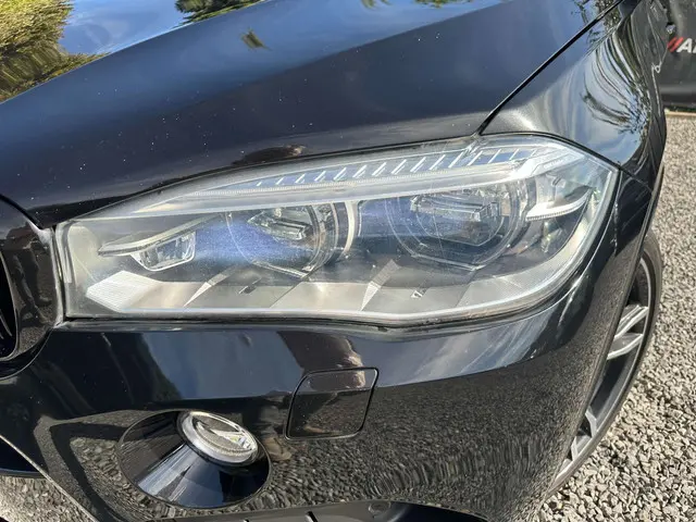 BMW X5 M 4.4 | V8 | LEDER | AUT | NAVI | H-UP | 2016 Benzine 12