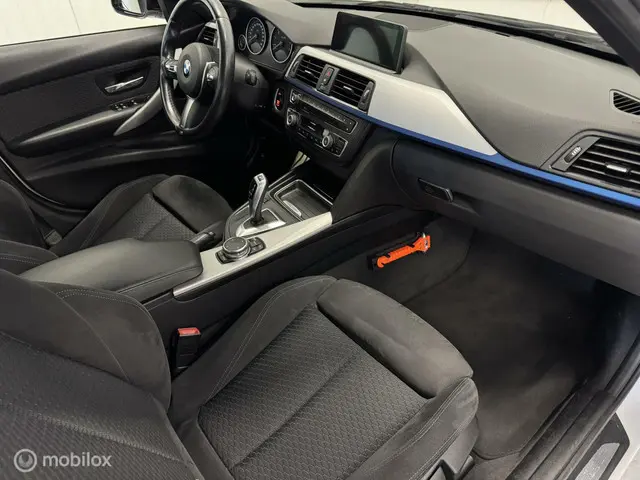 BMW 3 Serie 316i M Sport Edition 2015 Benzine 11