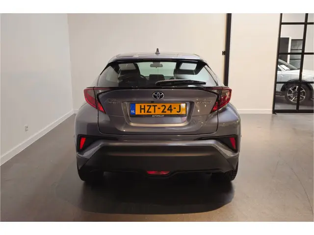 Toyota C-HR 1.8 Hybrid Dynamic 2020 Hybride Benzine 4