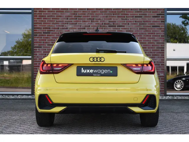 Audi A1 Sportback 30 TFSI S-Edition 2019 Benzine 8