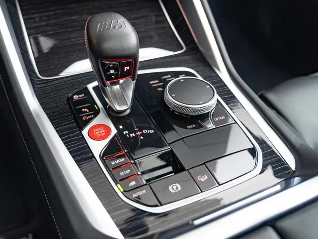 BMW X5 M Competition 2024 Hybride Benzine 38