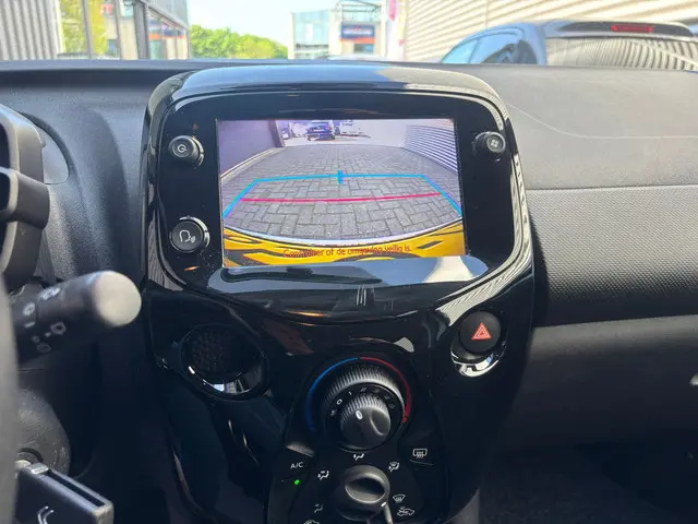 Citroën C1 1.0 VTi Feel carplay camera 2022 Benzine 11