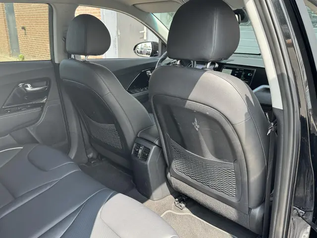 Kia e-Niro EXECUTIVELINE 64 kWh 2020 Elektrisch 11