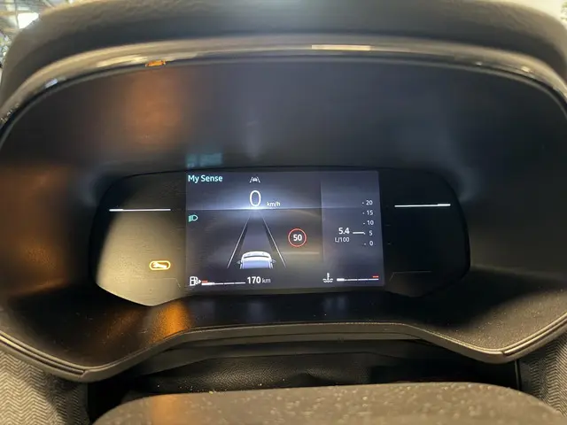 Renault Clio 1.0 TCe 90 GPF techno 2024 Benzine 24