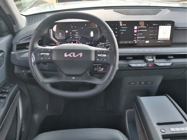 Kia EV9 Plus 99.8 kWh RWD 2026 Elektrisch 8