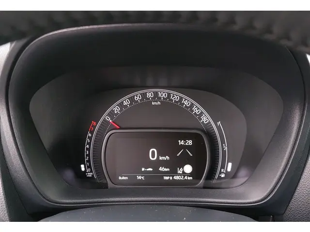 Toyota Aygo X 1.0 VVT-i MT Pulse 2022 Benzine 16