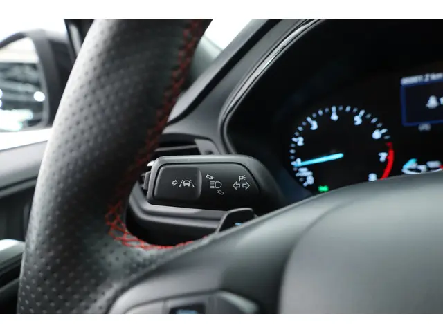 Ford Focus Wagon 1.0 EcoBoost ST Line 2019 Benzine 9